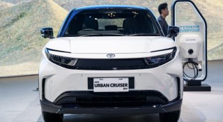 SUV điện Toyota Urban Cruiser EV ra mắt tại Đông Nam Á: Đi được tối đa 400 km, sạc 30 phút đầy pin